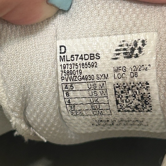 New Balance 574 “White Navy Gum” - Picture 5 of 5